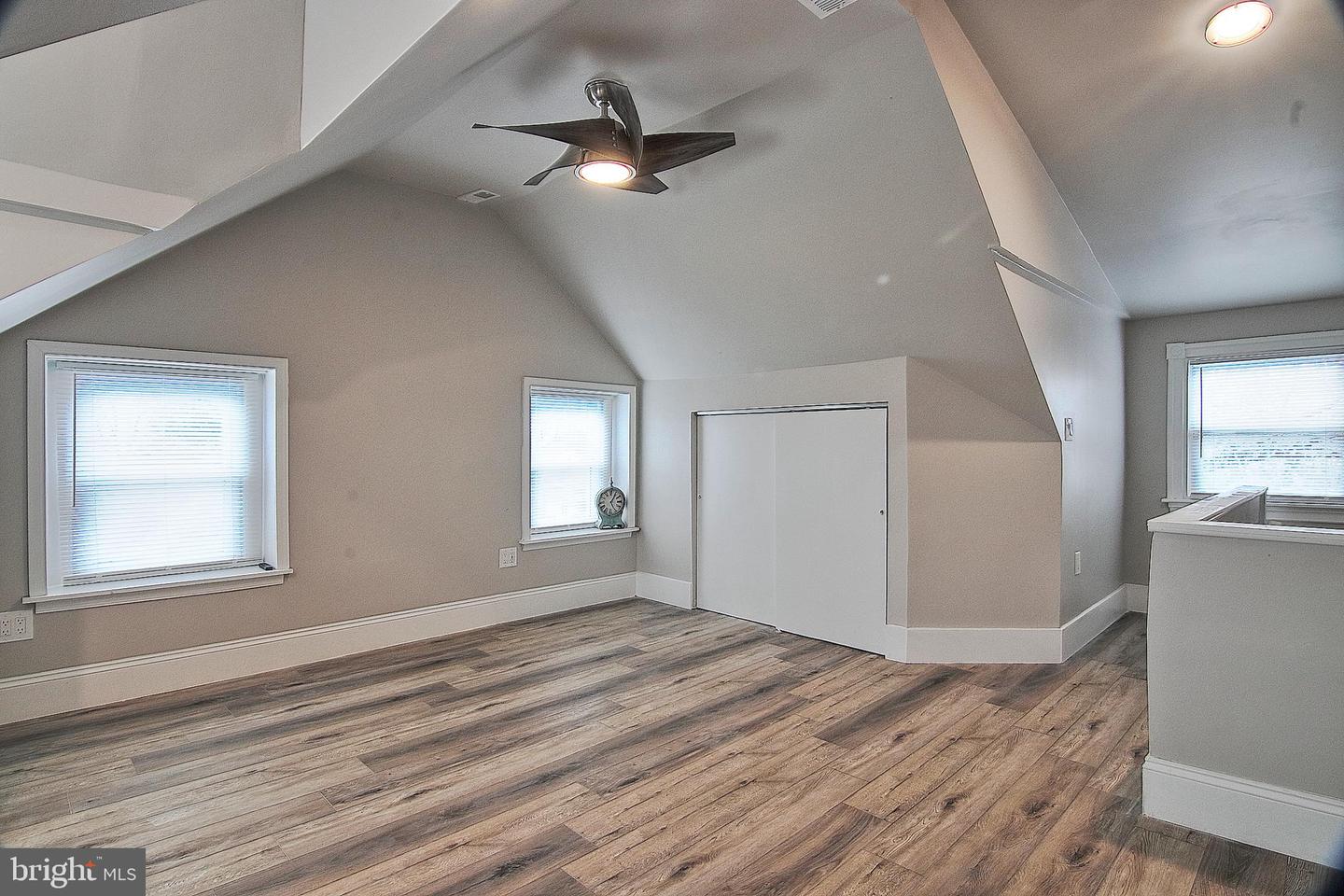 277 N Pleasantview Road photo 27