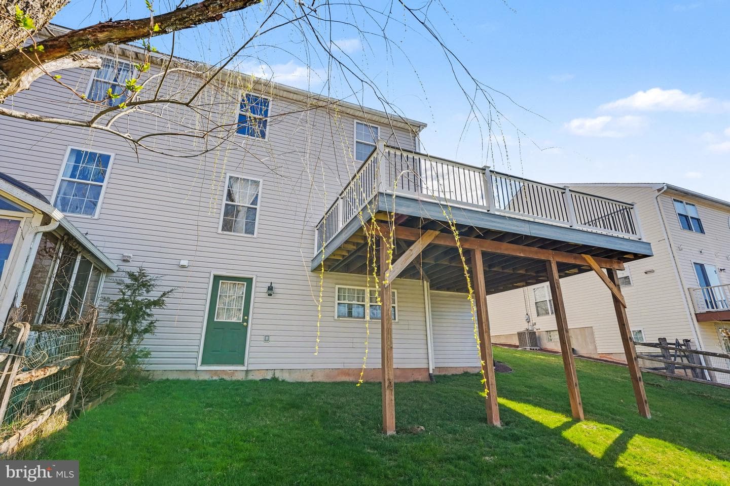 321 Cherry Street photo 27