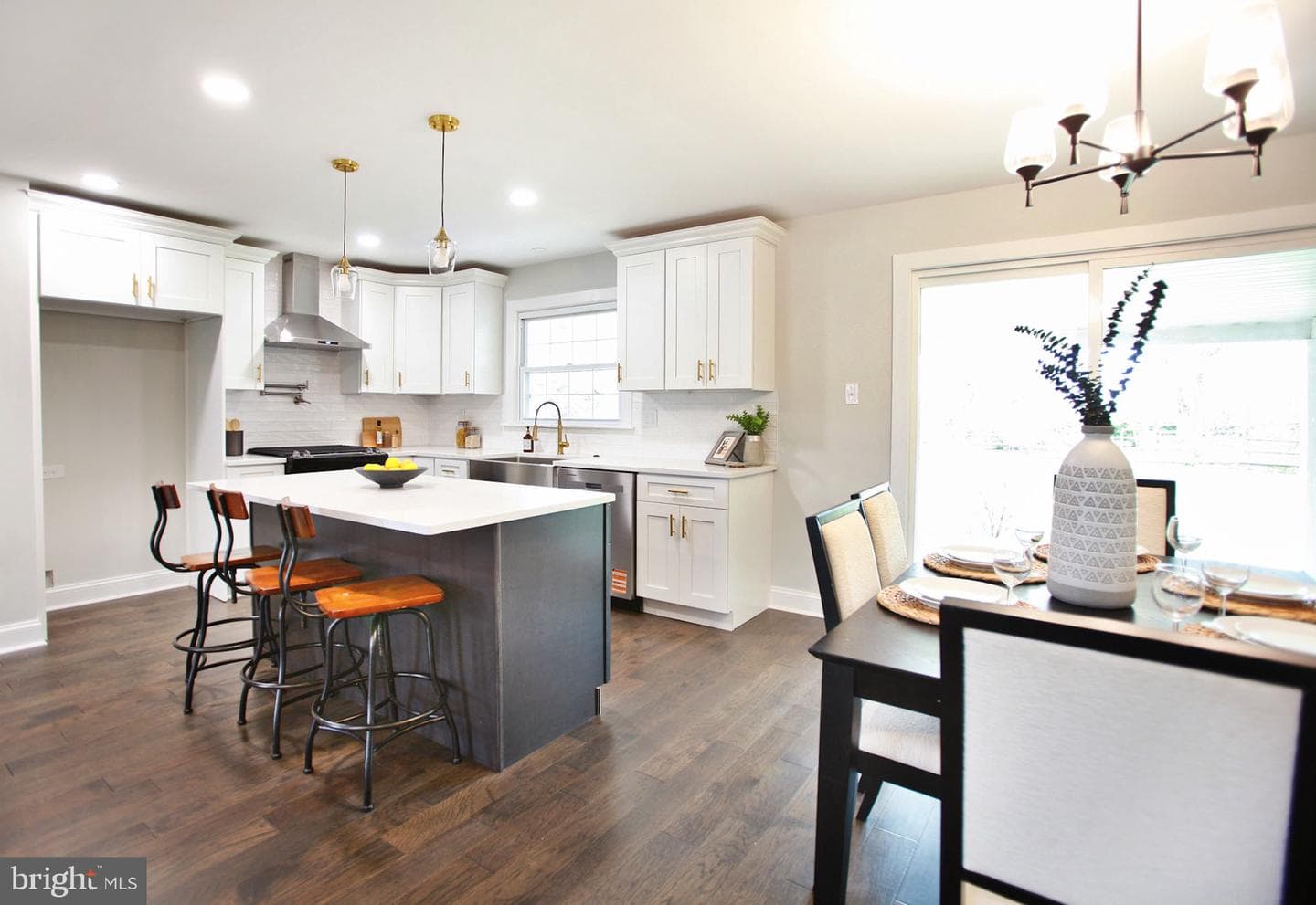 1209 Hoffman Road photo 8