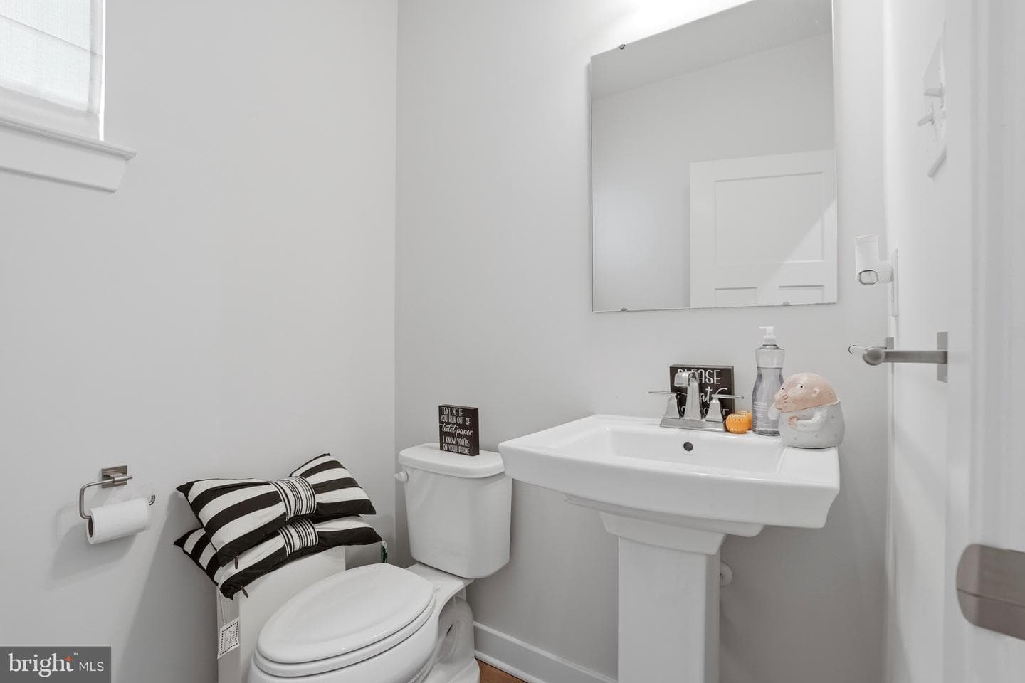 1025 Trillium Lane photo 15