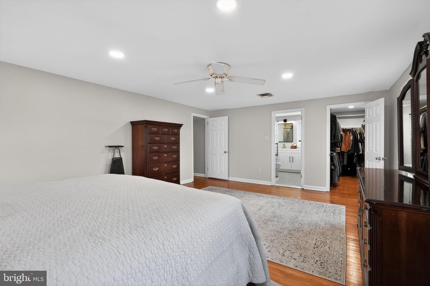 1708 Madeira Avenue photo 53