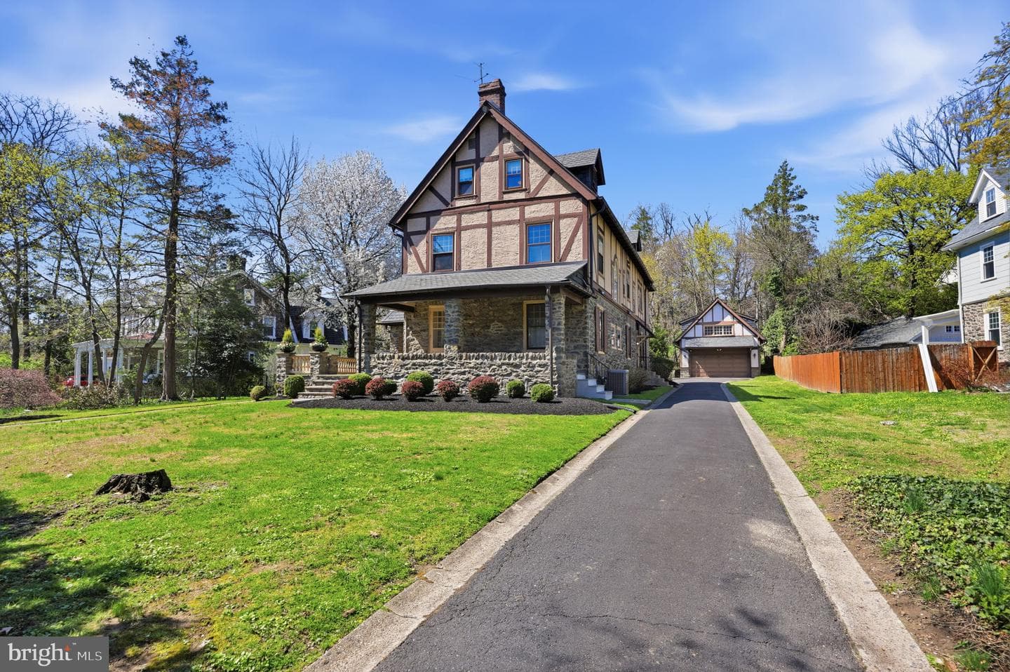 7404 Mountain photo 68