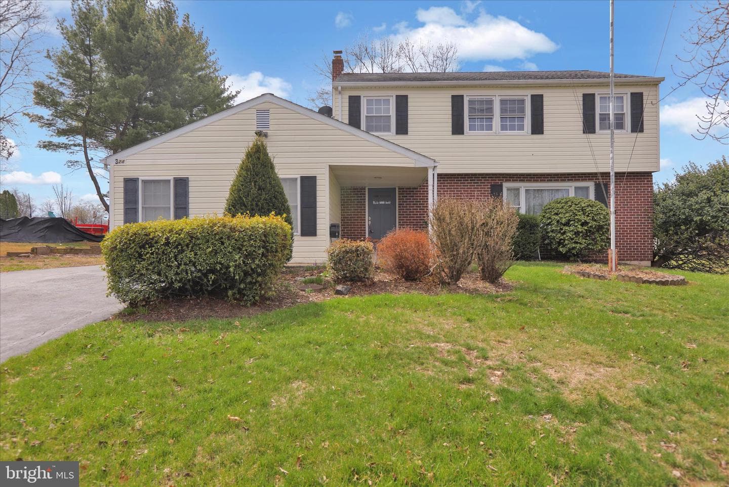 324 Bow Lane