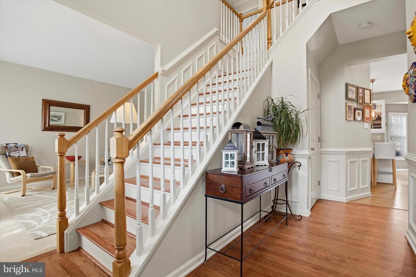 495 Reginald Lane photo 3