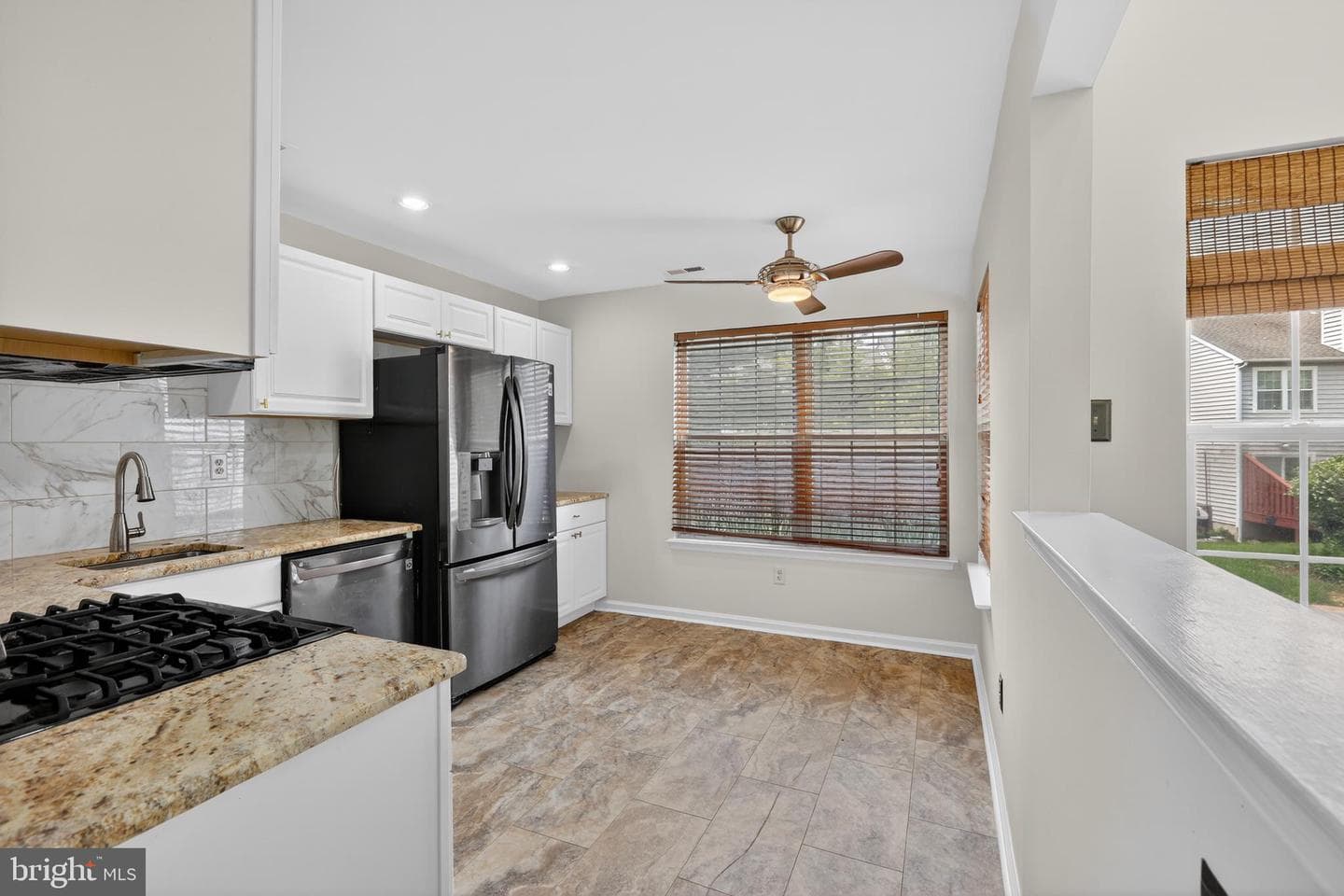22 Victoria Circle photo 17