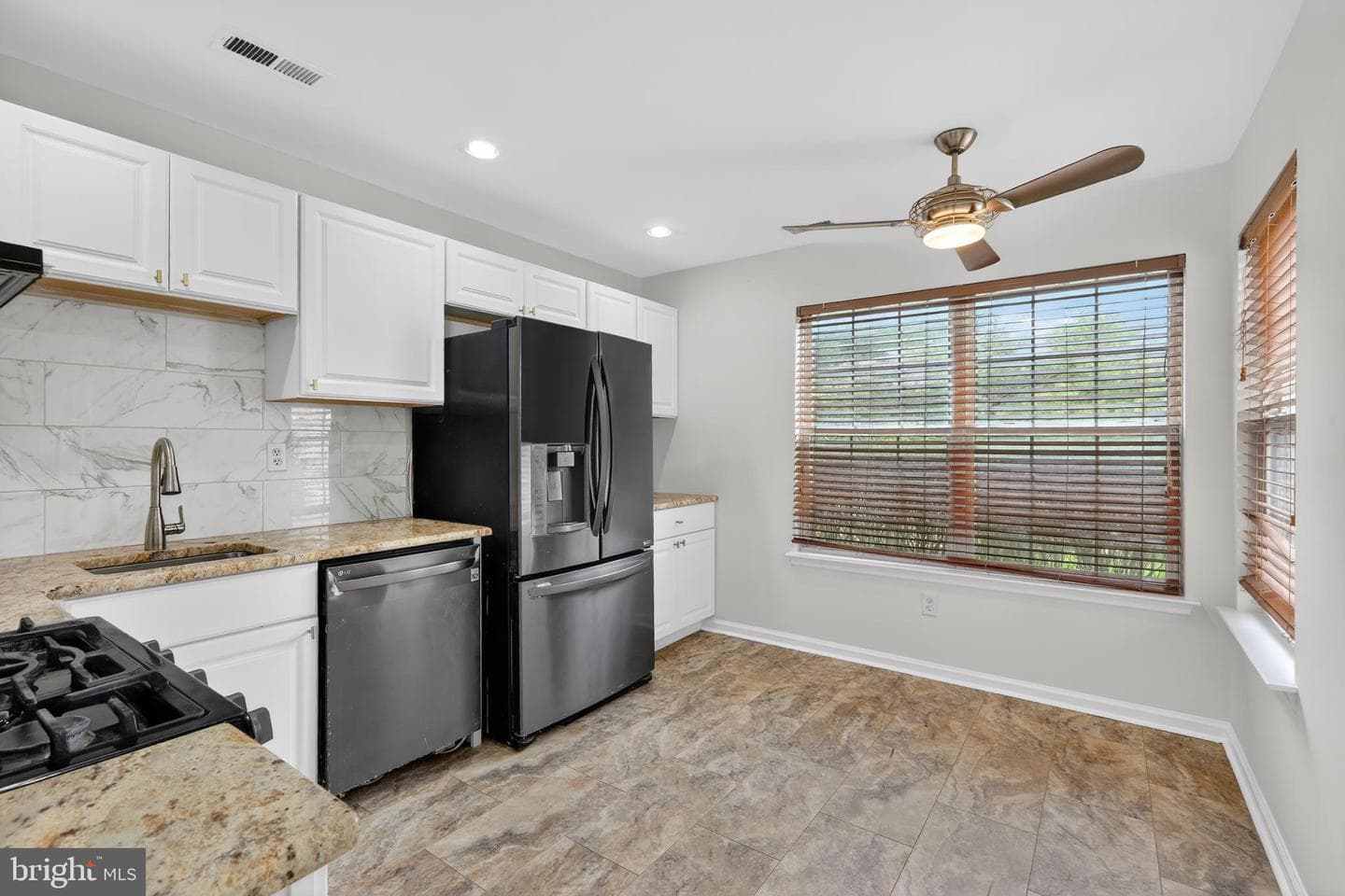 22 Victoria Circle photo 18