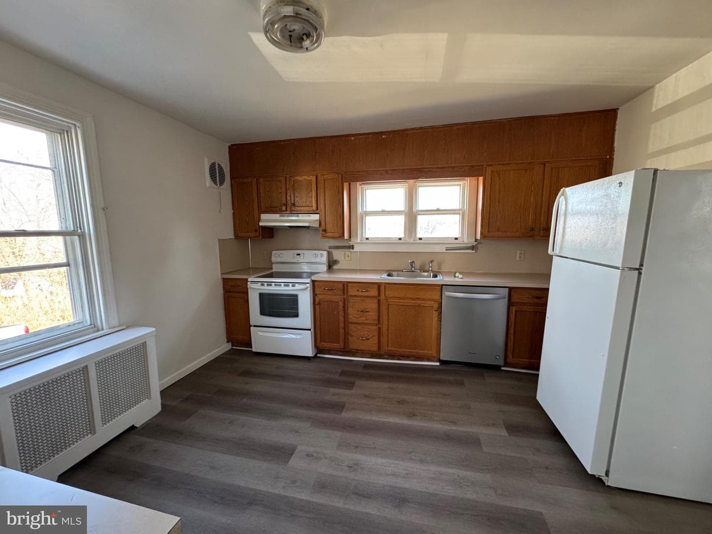 551 West Street photo 3
