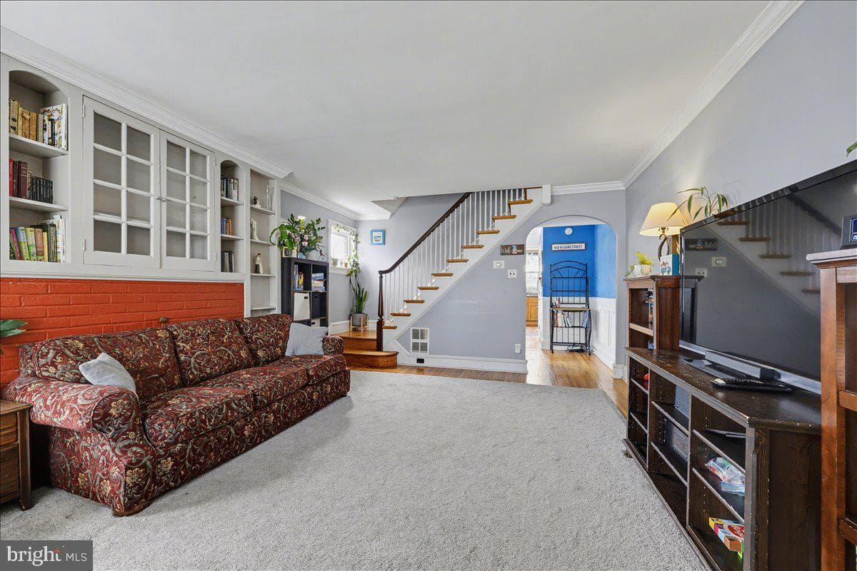 630 N Evans Street photo 10