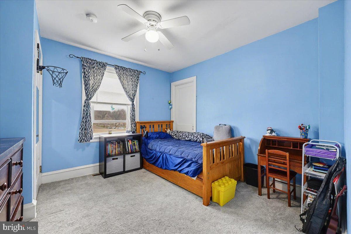 630 N Evans Street photo 21