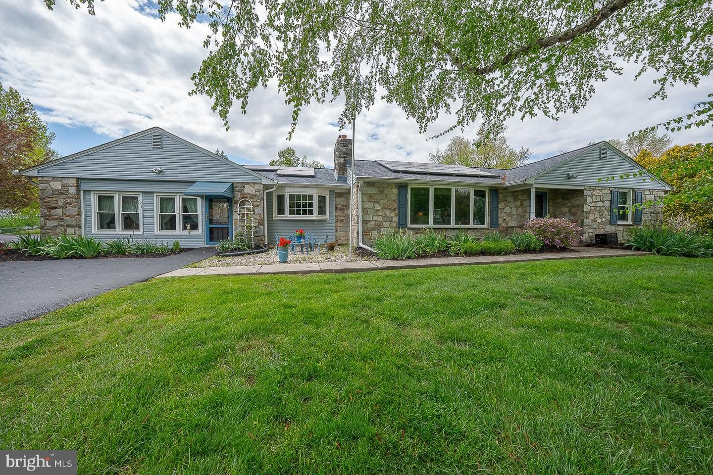 9 Buckwalter Road photo 1