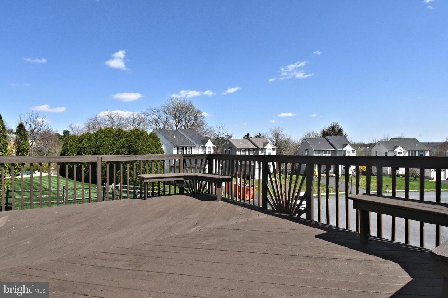 502 King Road photo 3
