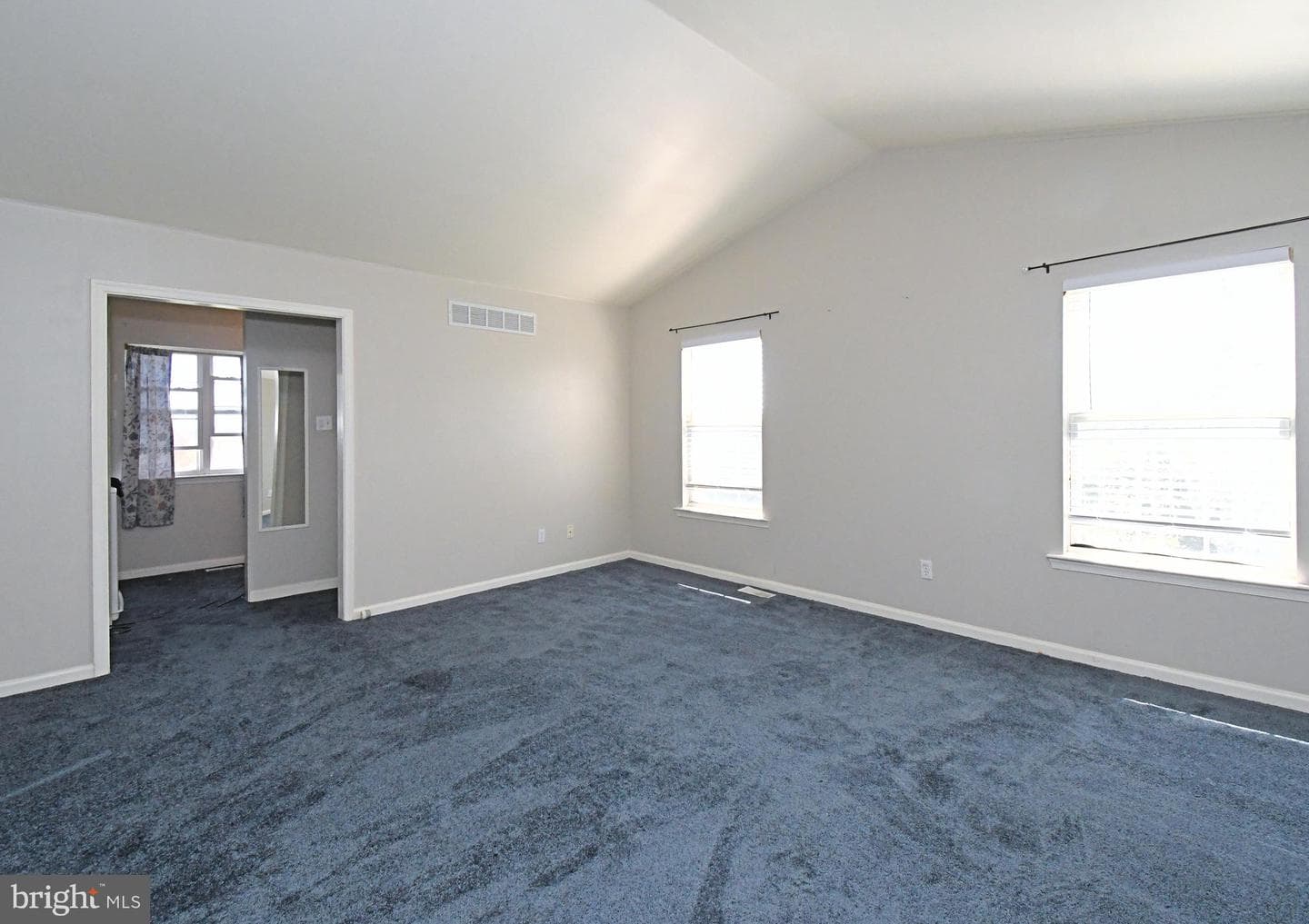502 King Road photo 31