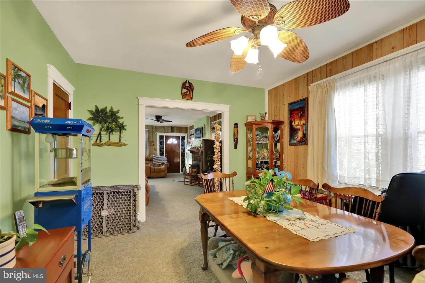 293 Diamond Street photo 15