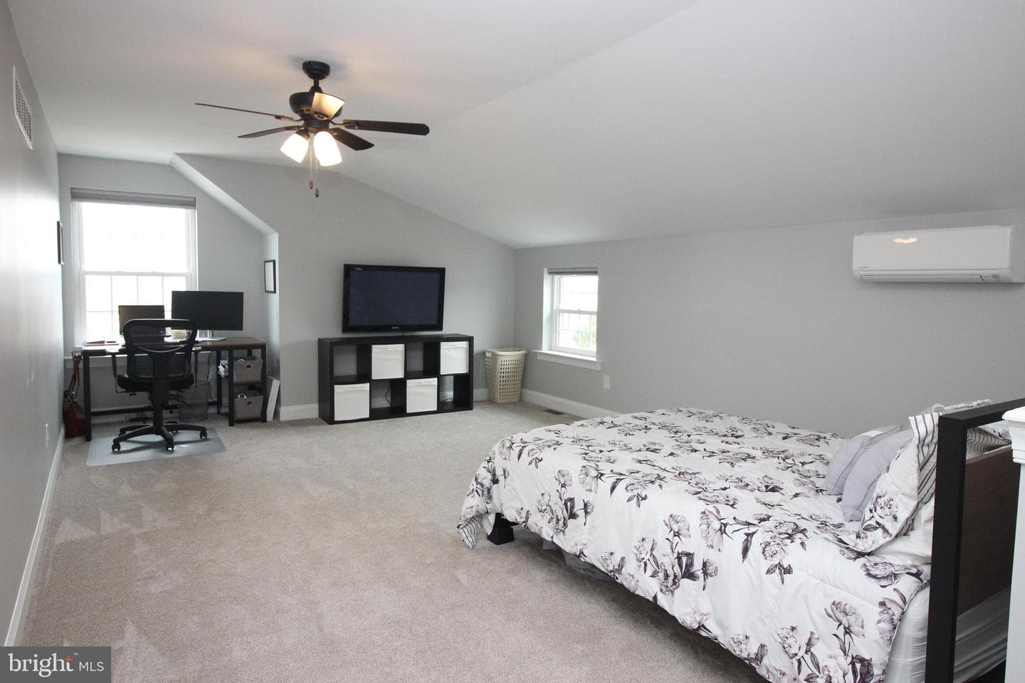 912 Ford Street photo 27