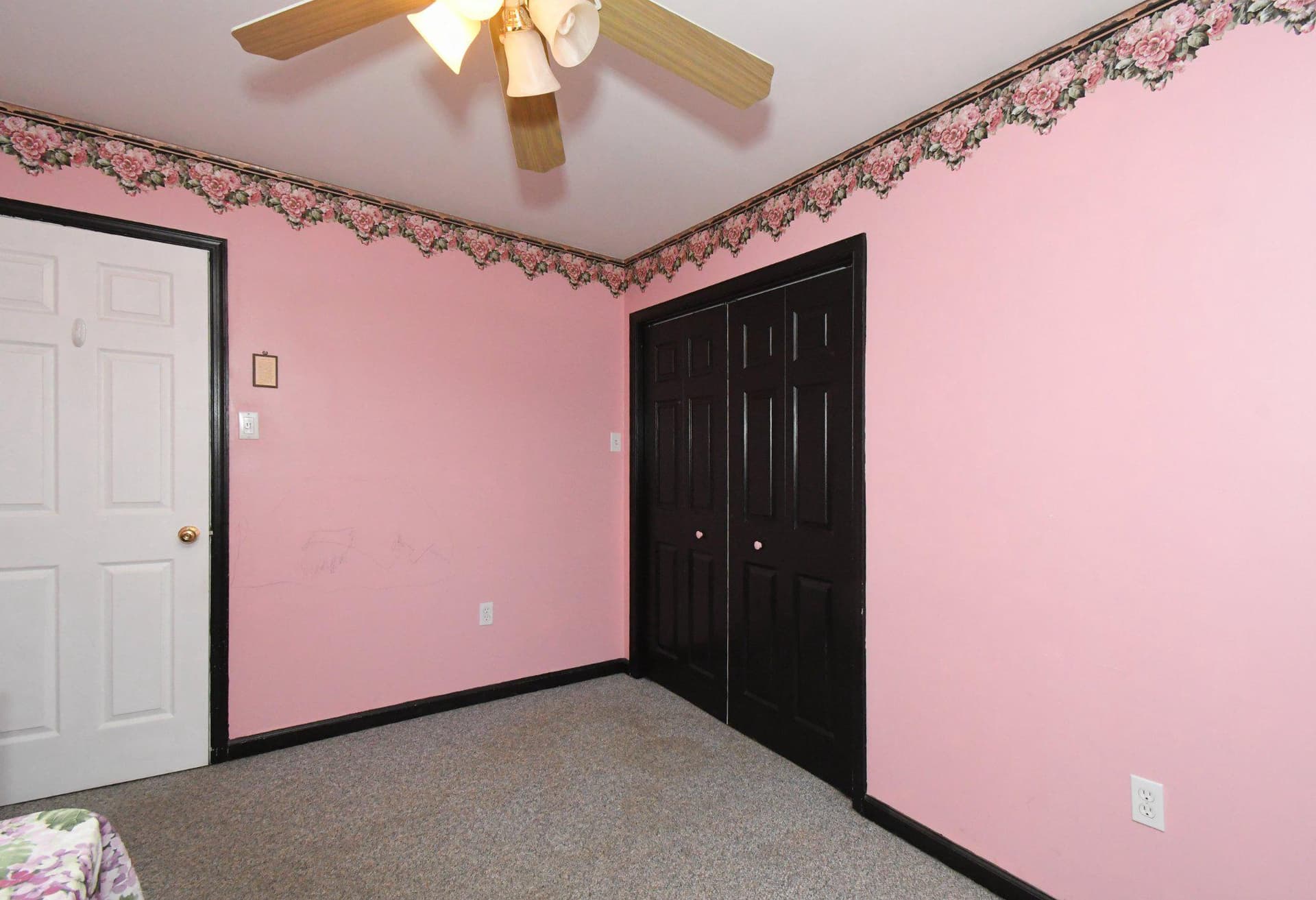 233 Broadway Avenue photo 37