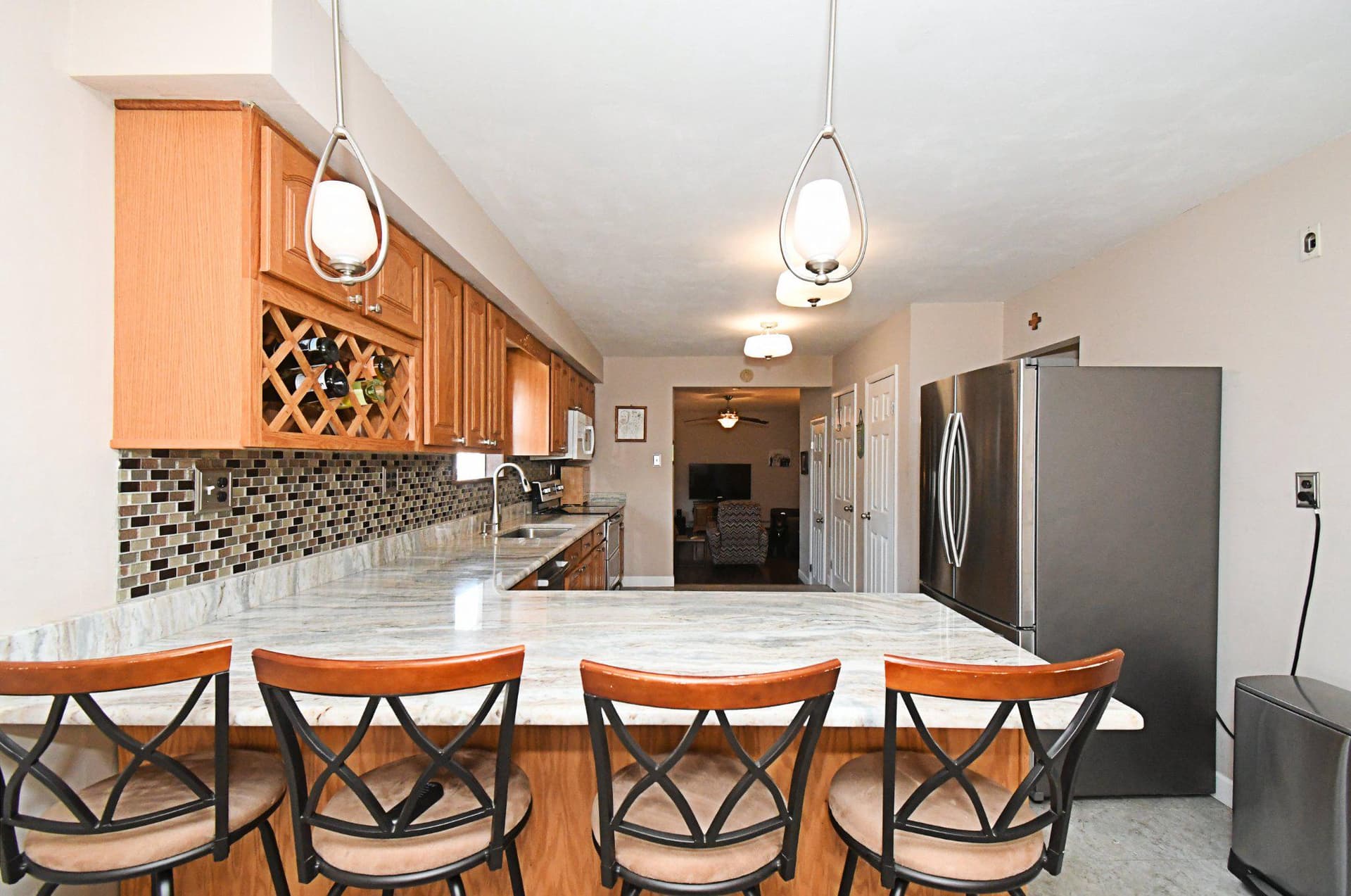 233 Broadway Avenue photo 8