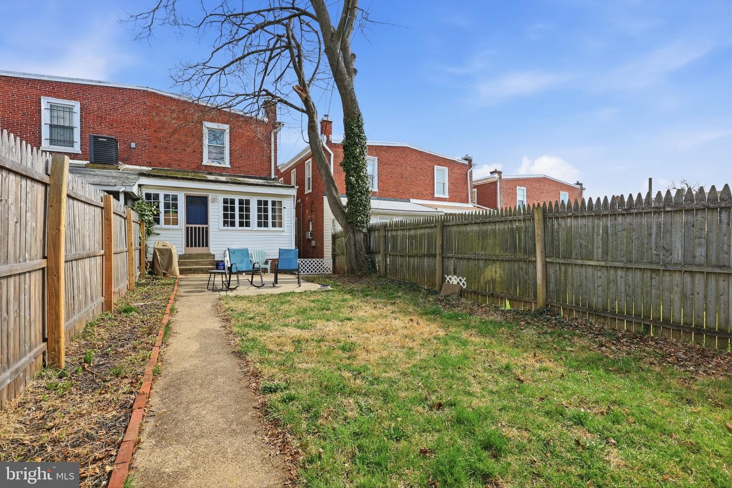 1423 Locust Street photo 22