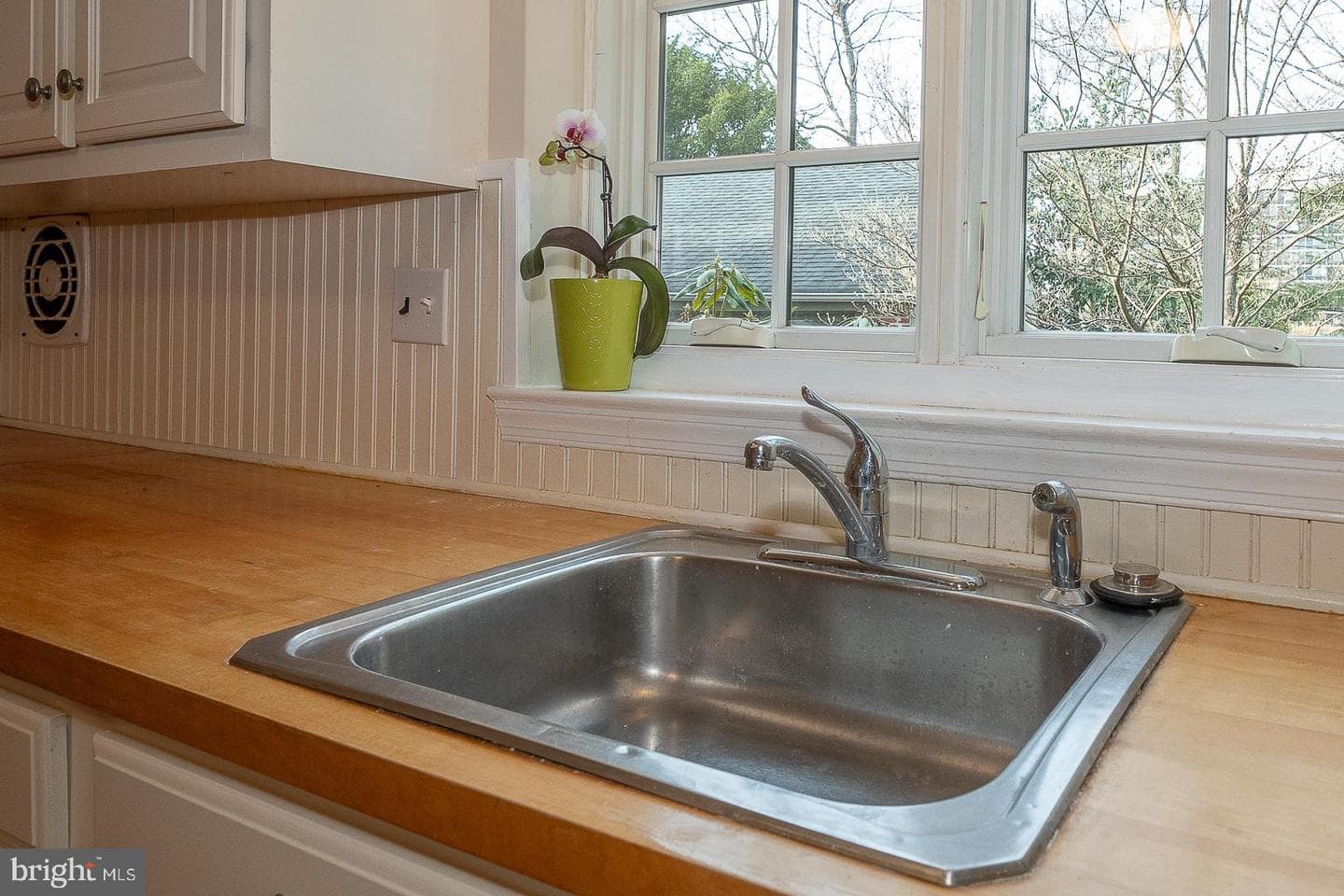 256 Hathaway Lane photo 14