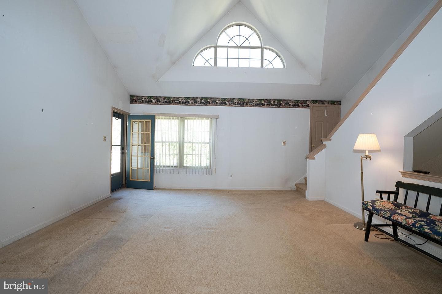2404 Foxmeadow Circle photo 4