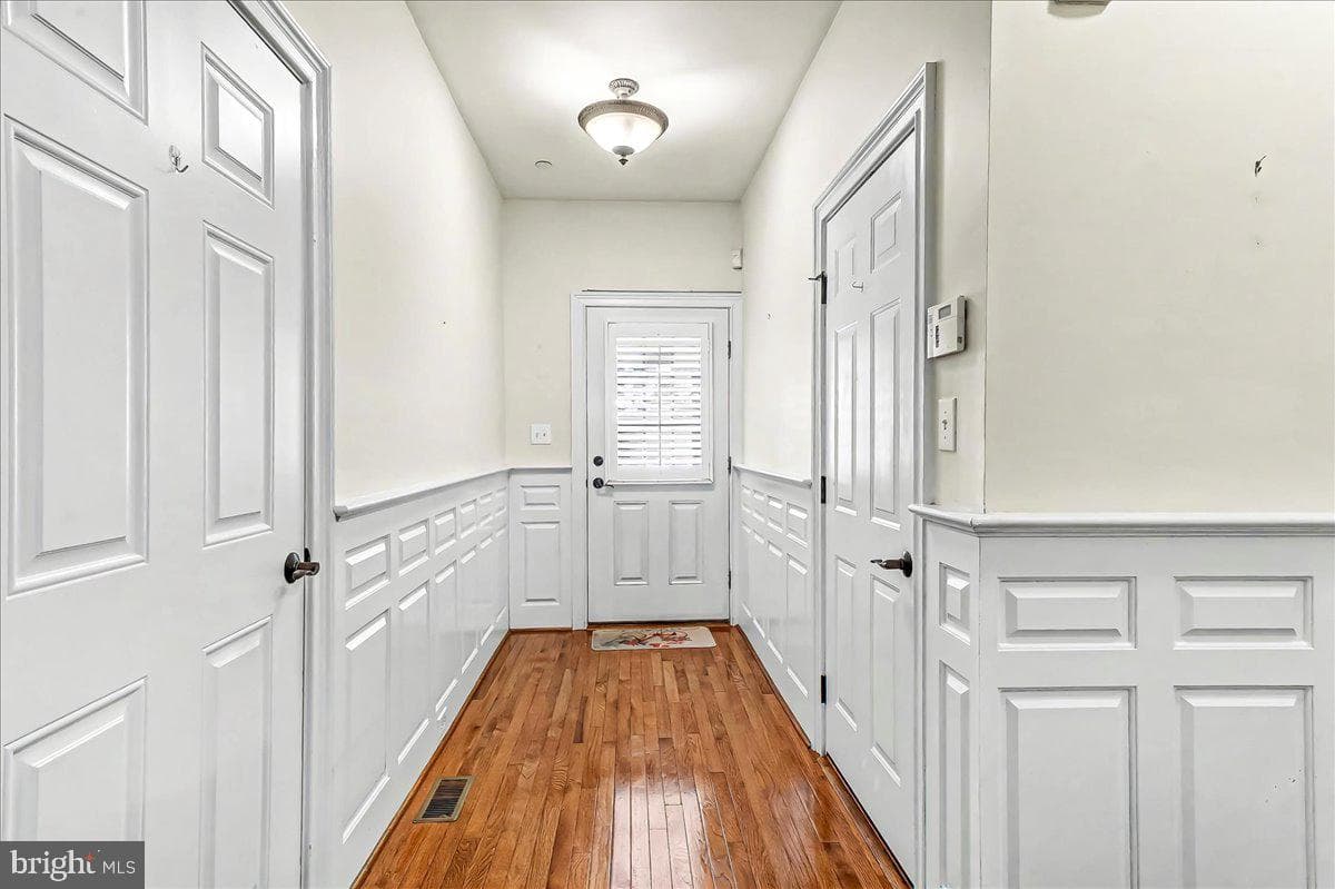 2412 Romano Court photo 3