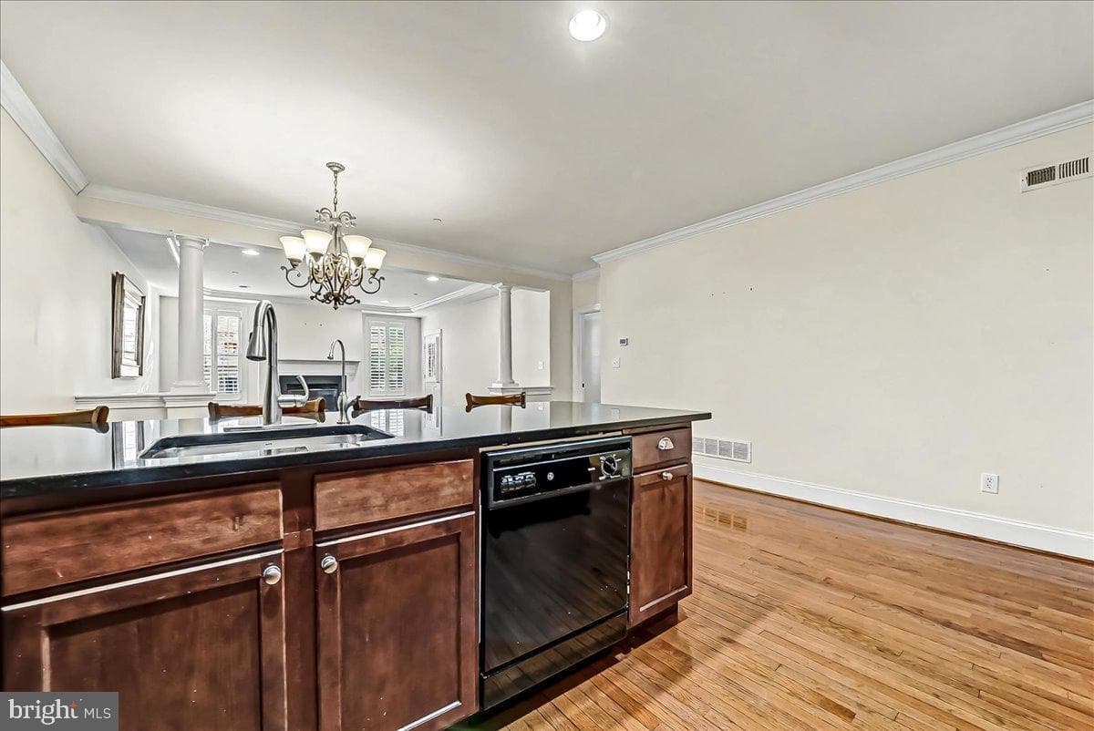 2412 Romano Court photo 9