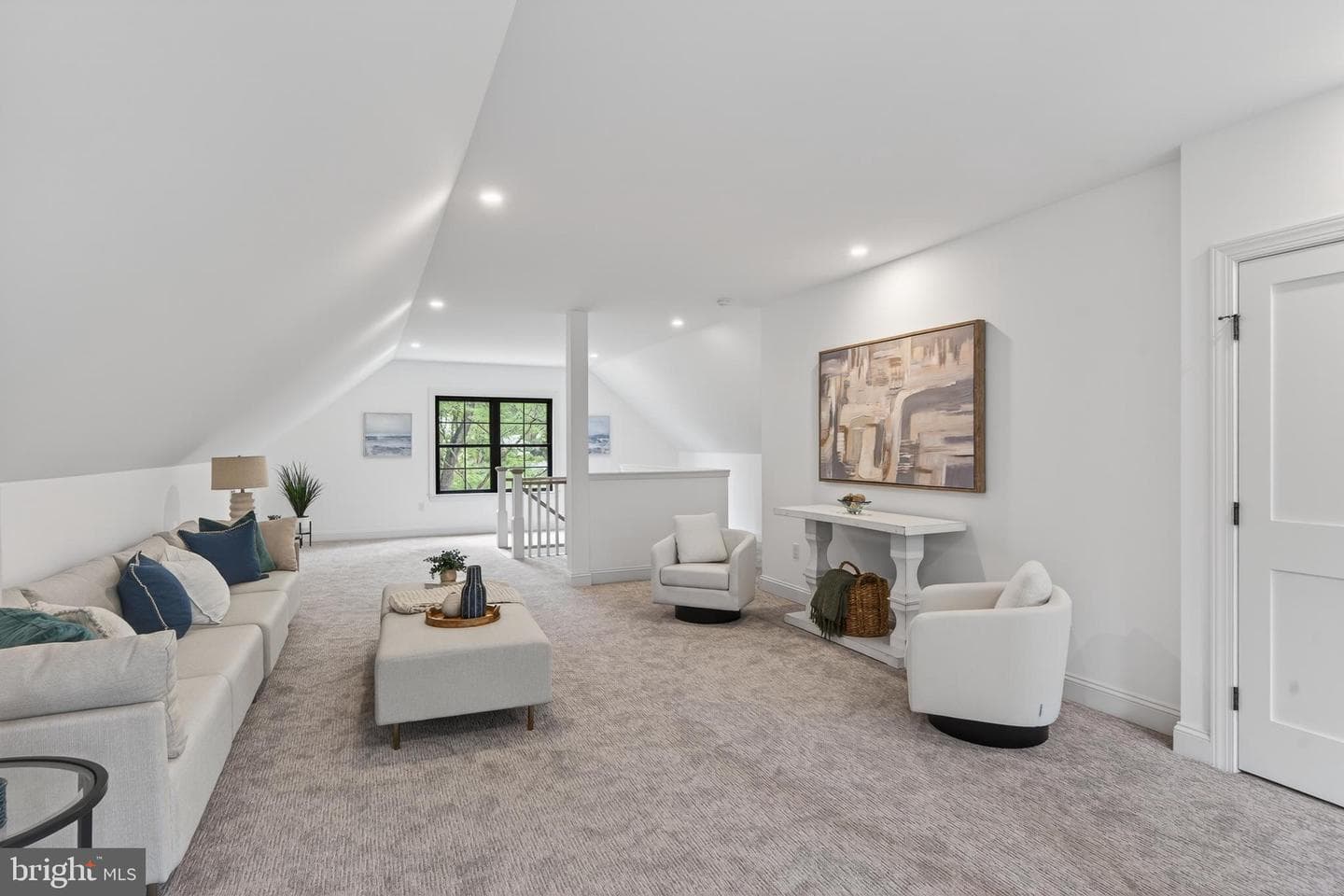 828 Summit Road photo 40