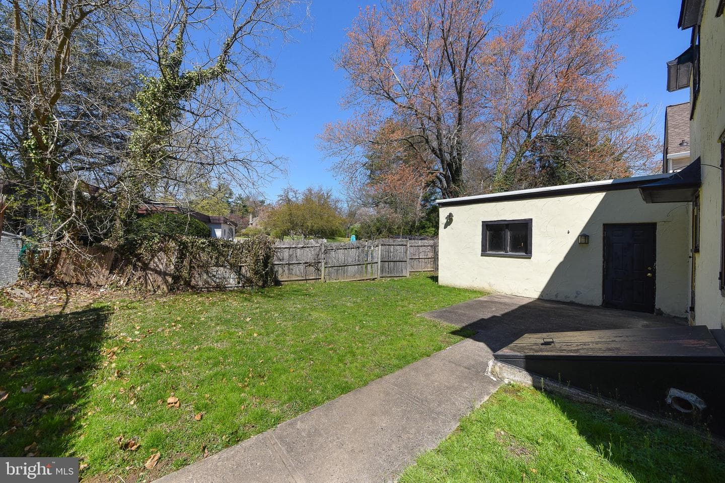205 Church Road photo 3