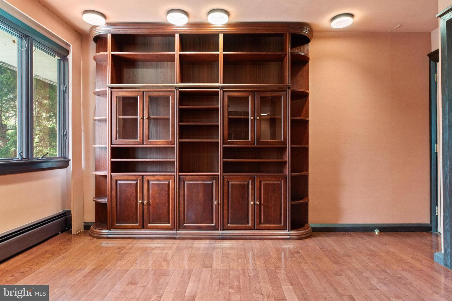 844 Bryn Mawr Avenue photo 45