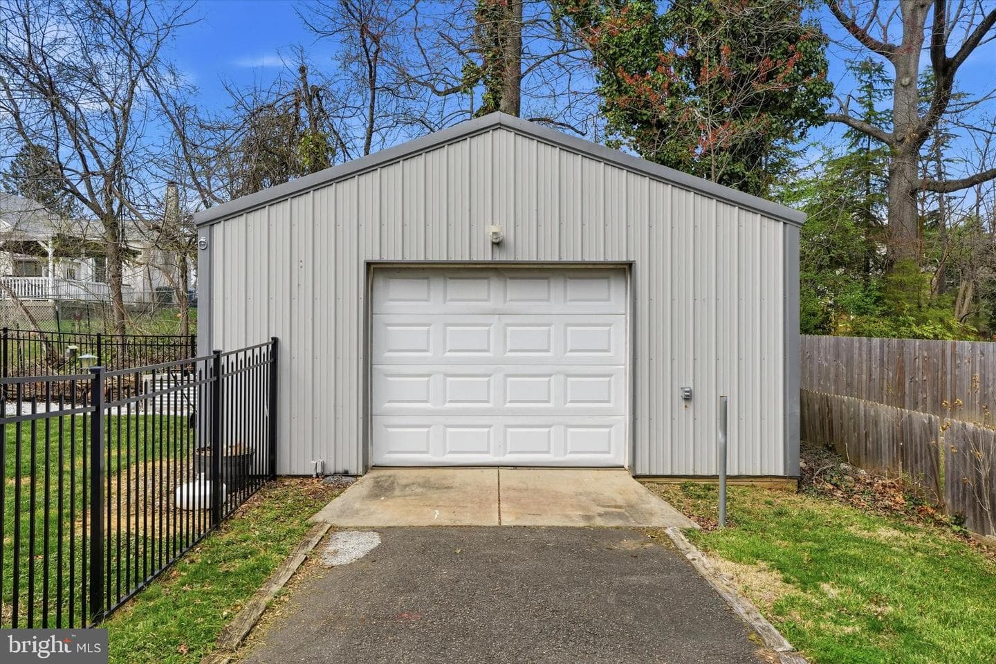 612 Cricket Avenue photo 24