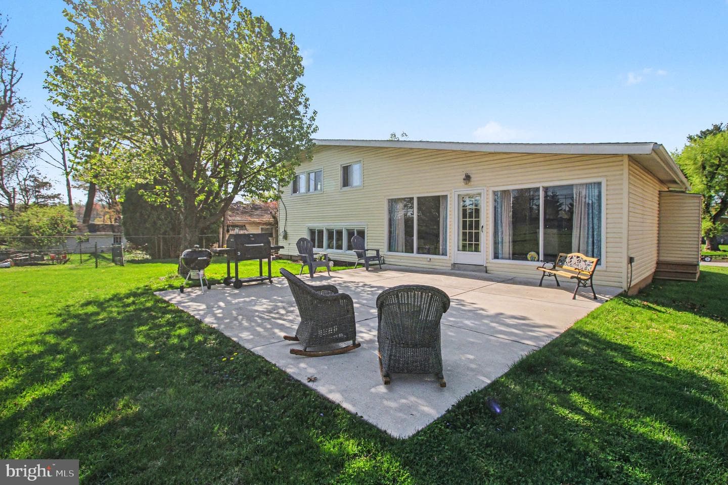 908 Fraser Road photo 29