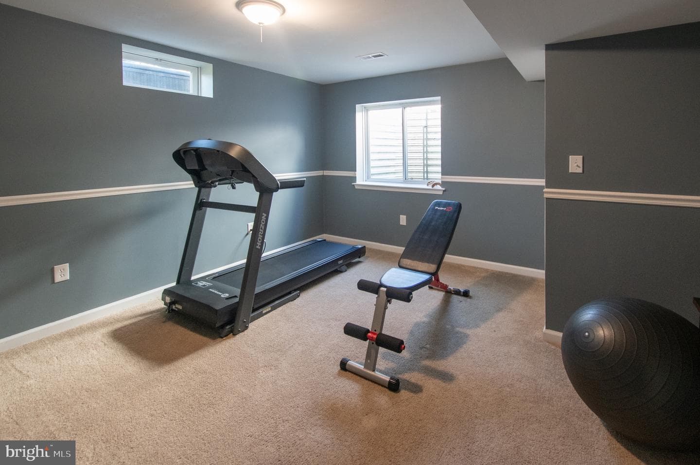 115 Garnet Drive photo 27