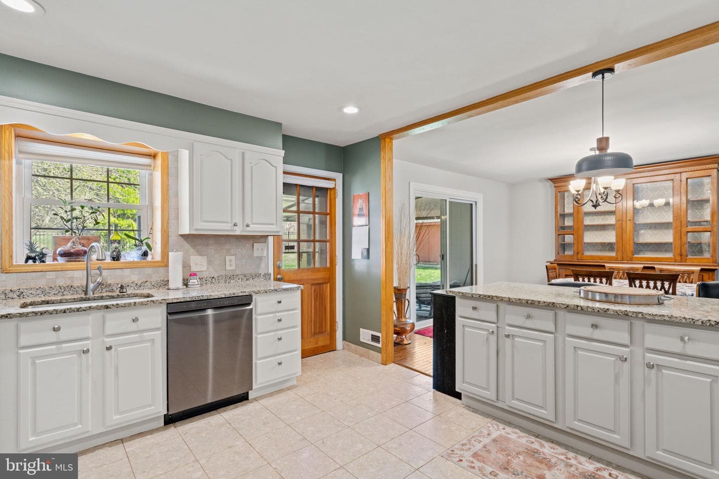1505 Redwood Lane photo 12