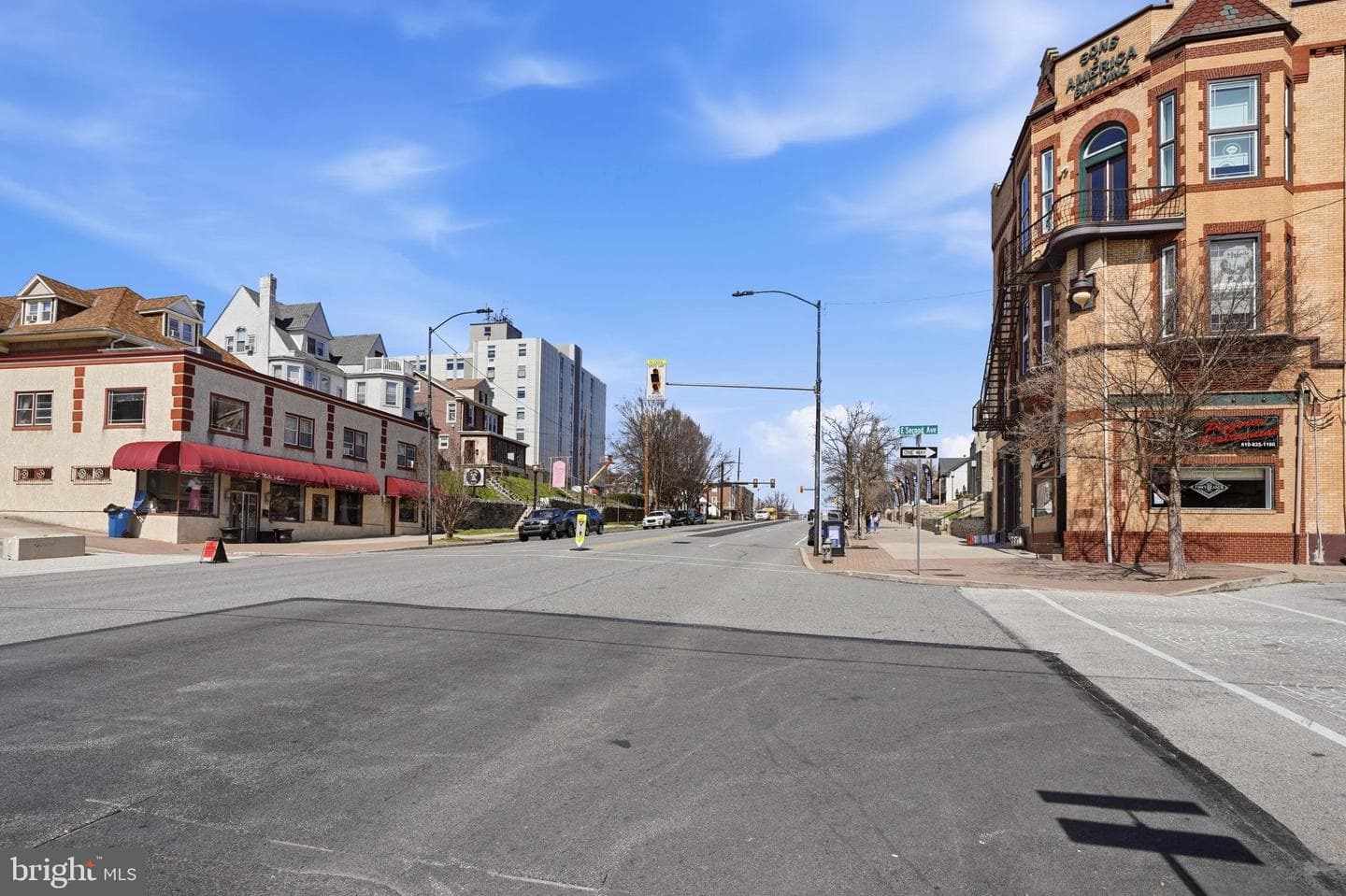 221 Ford Street photo 28