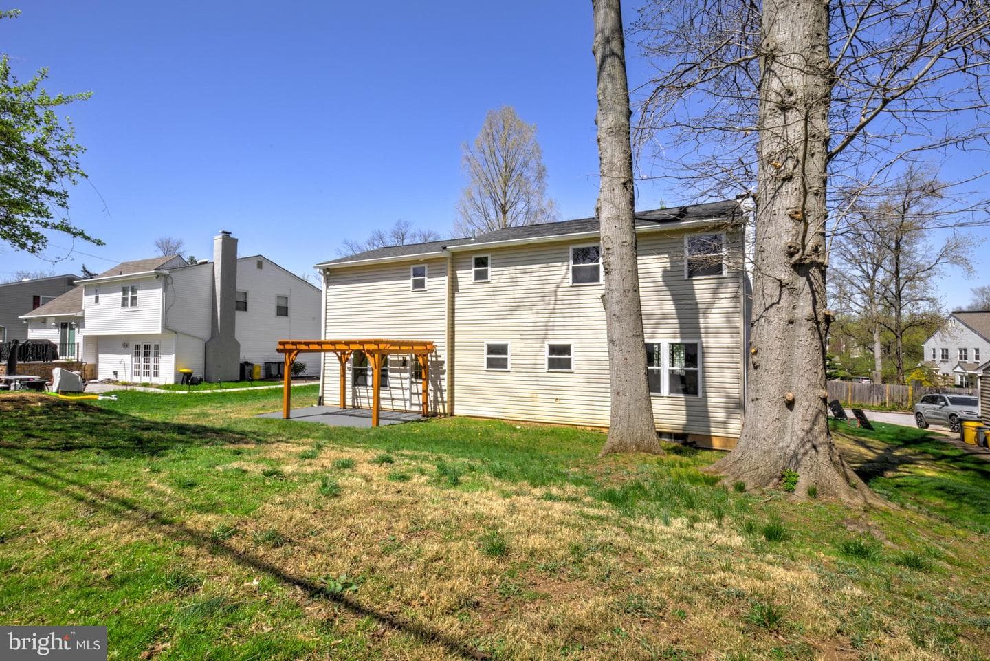 914 Longfield Rd photo 48