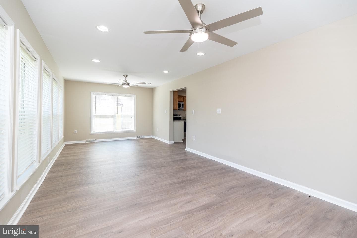 2038 Highland Court #2038 photo 23
