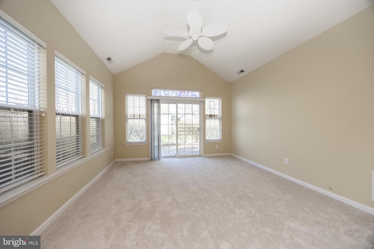 3874 Somerset Drive photo 15