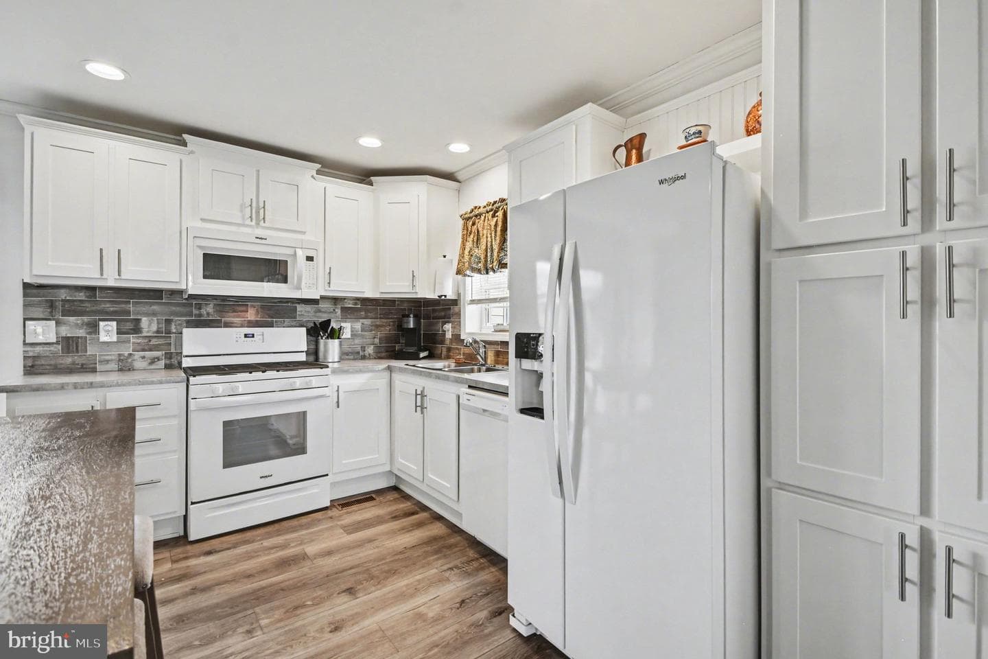 215 Green Hill Drive photo 15