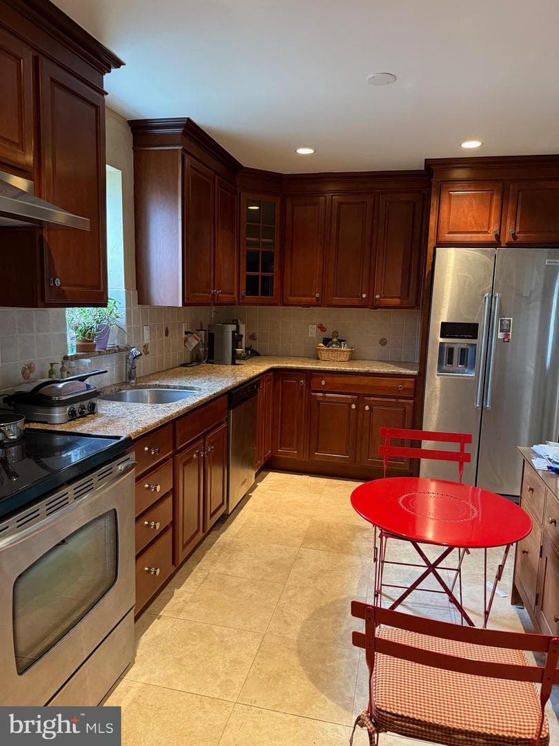 264 W Montgomery Avenue #304 photo 6