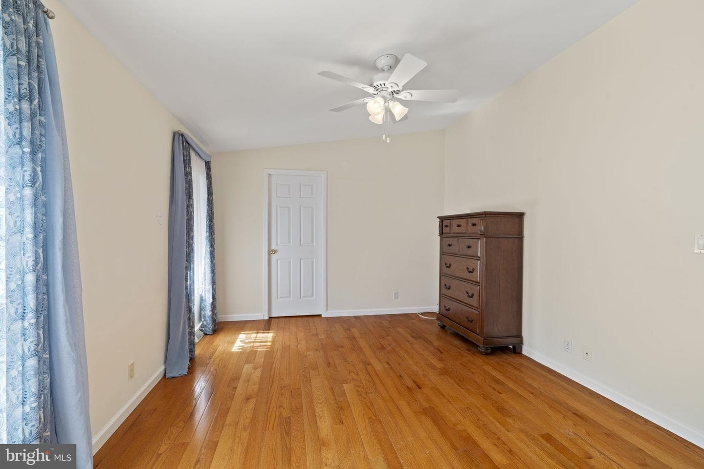 442 Manor House Lane photo 21