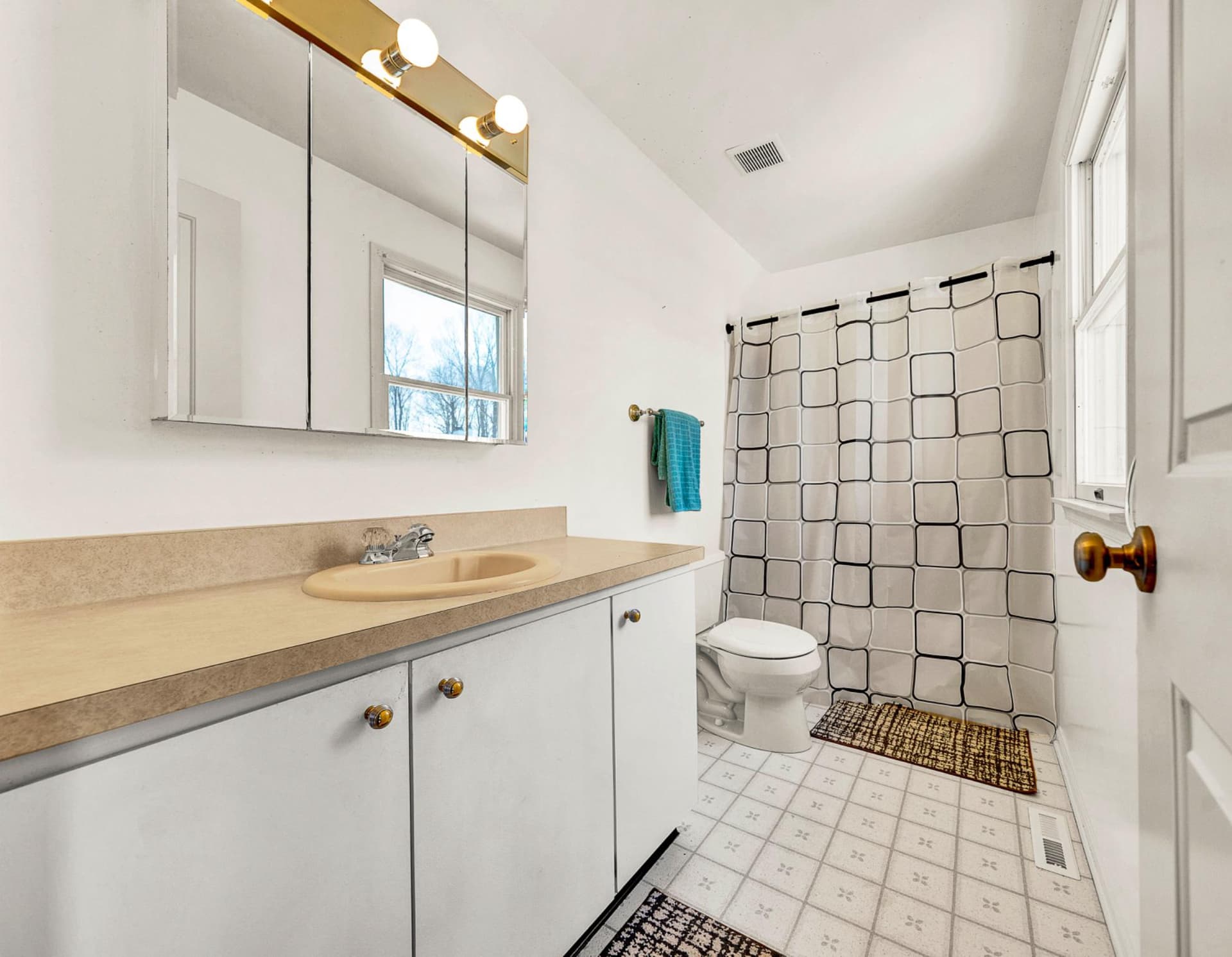 164 Jonathan Drive photo 35