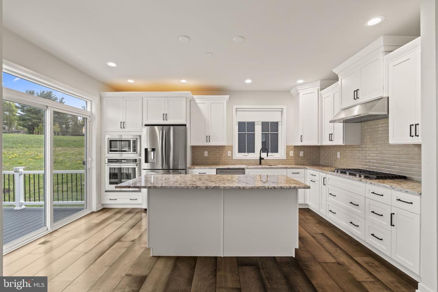 33 Tamarack Circle photo 10
