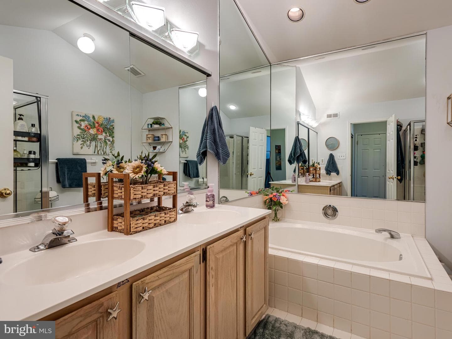 108 Cross Country Court photo 29