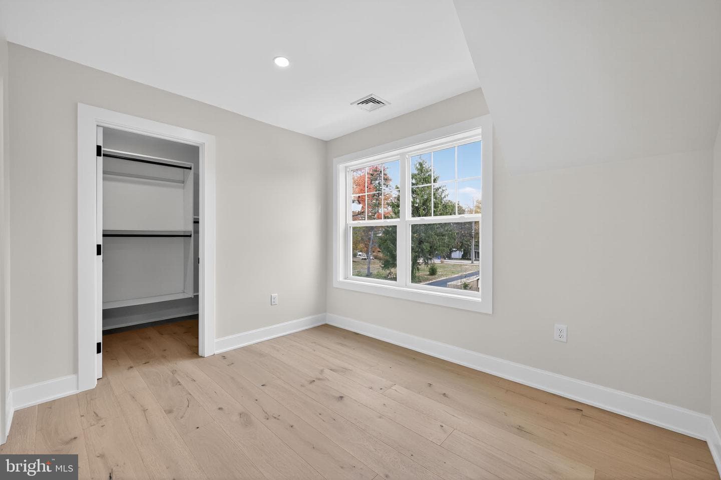 756 Belvoir Road photo 18