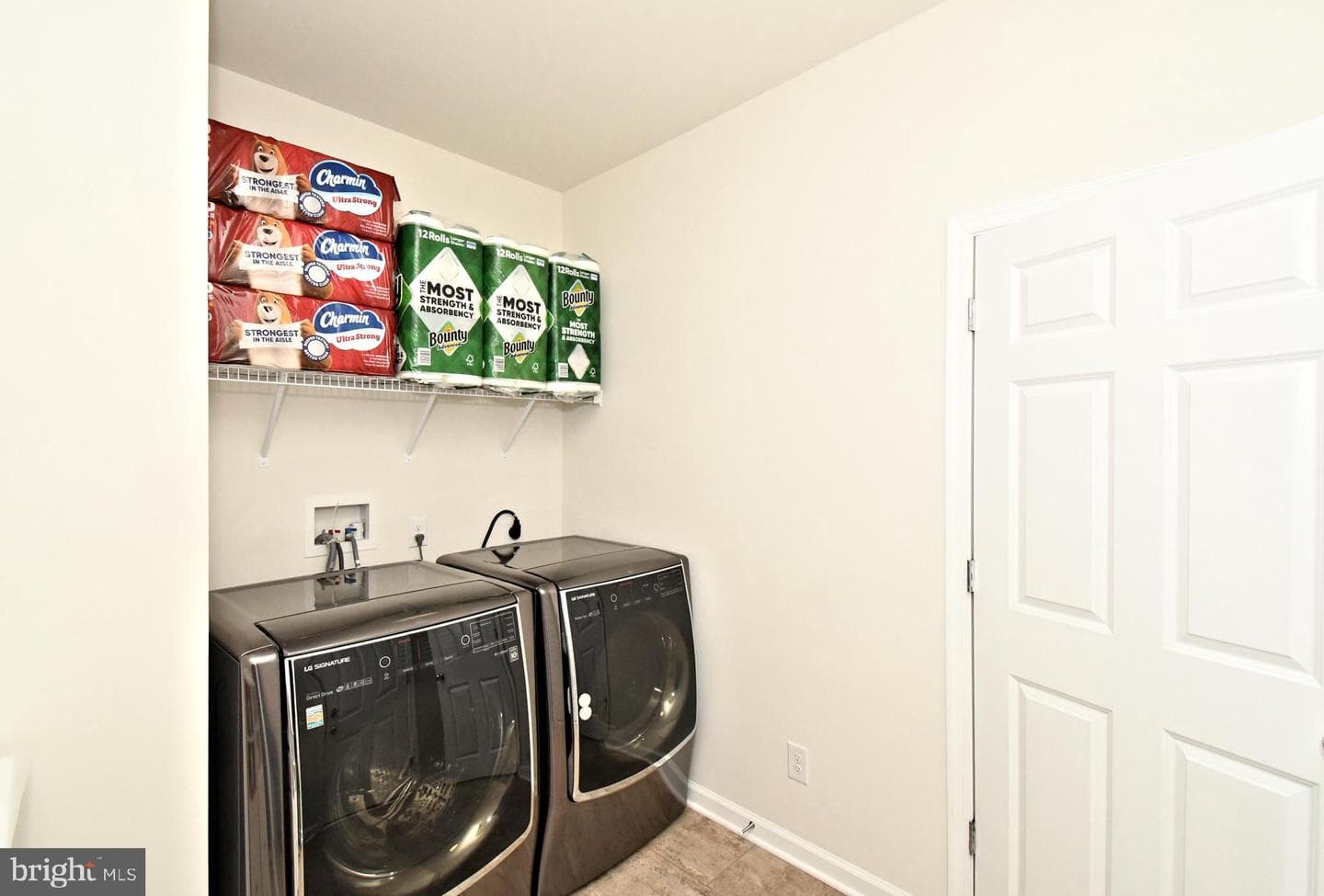 442 Sanctuary Court photo 25
