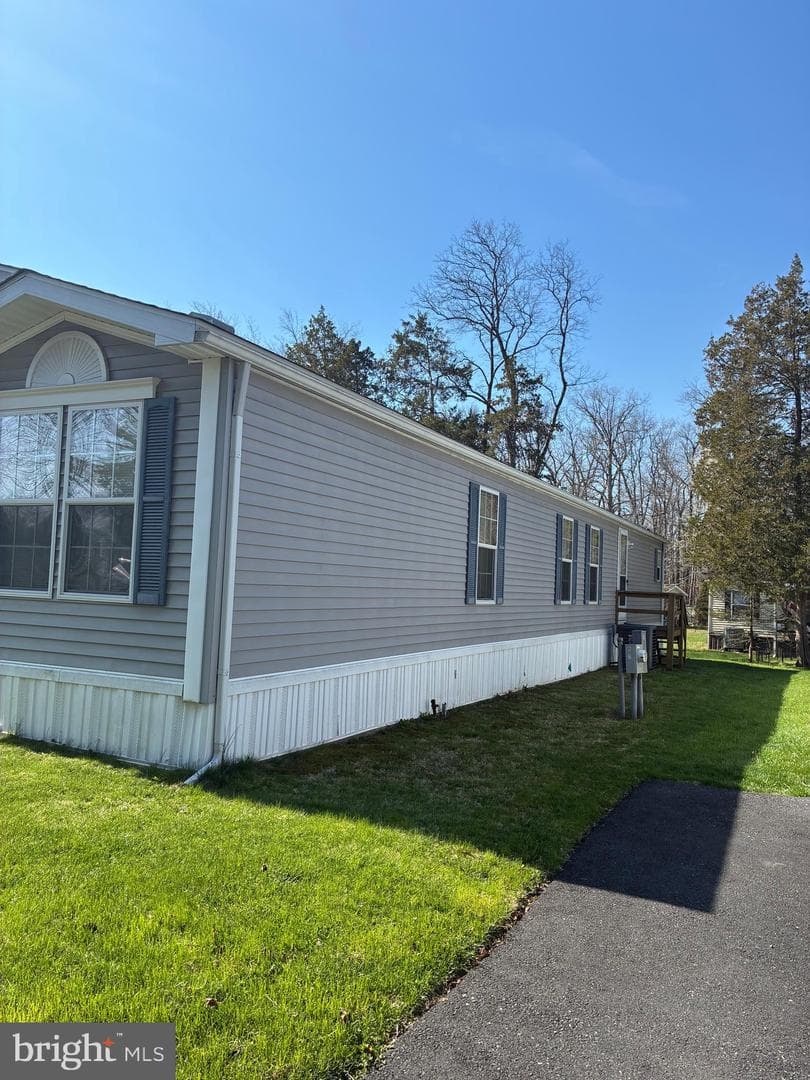 617 Willow Drive photo 4