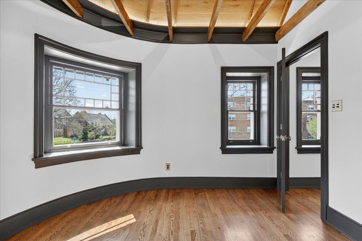 701 S Bethlehem Pike photo 33