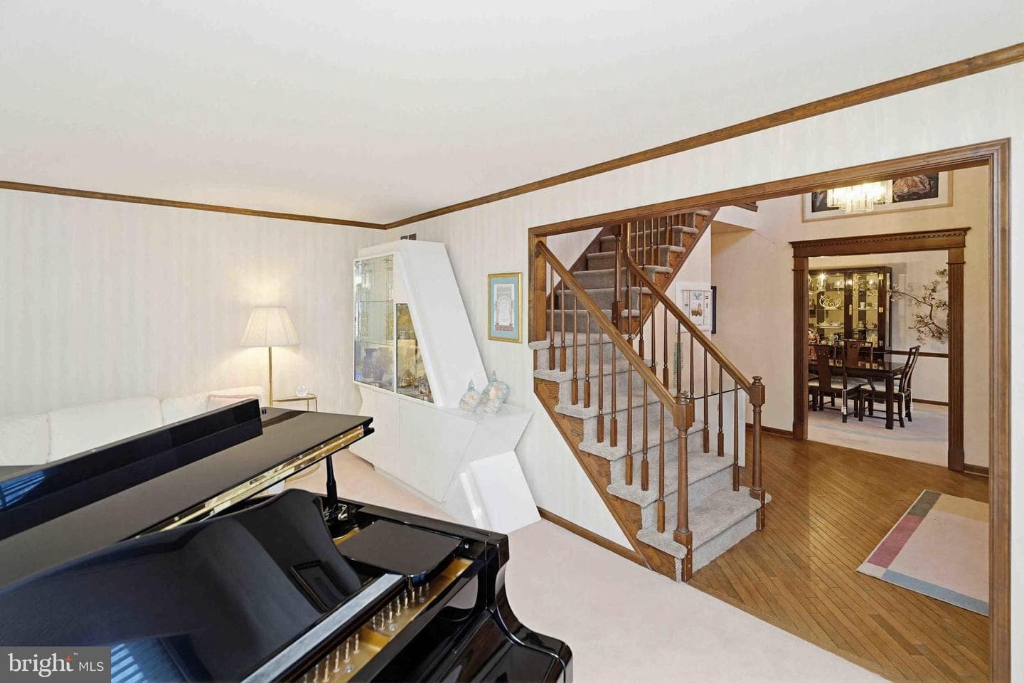 54 Roy Lane photo 7