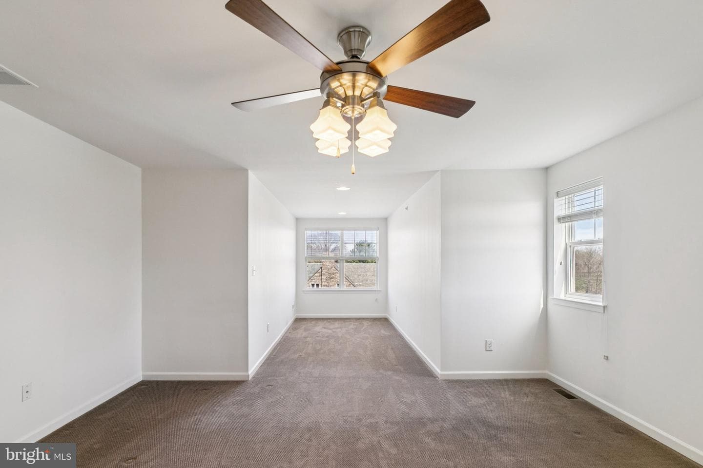103 Bradbury Drive photo 9