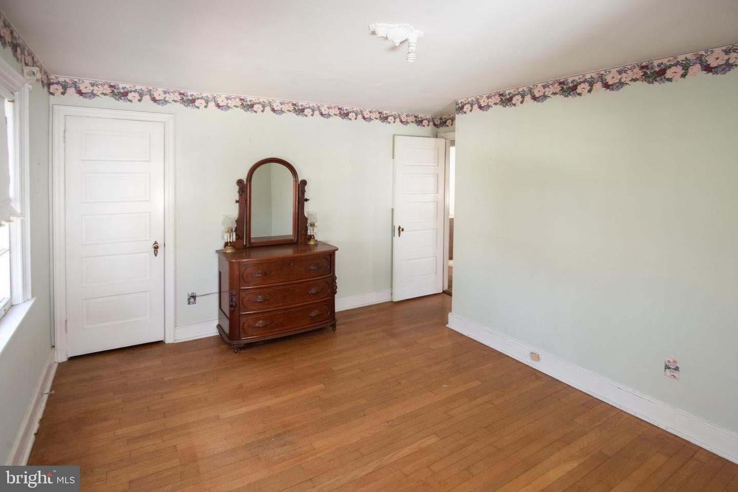 800 Forrest Street photo 32