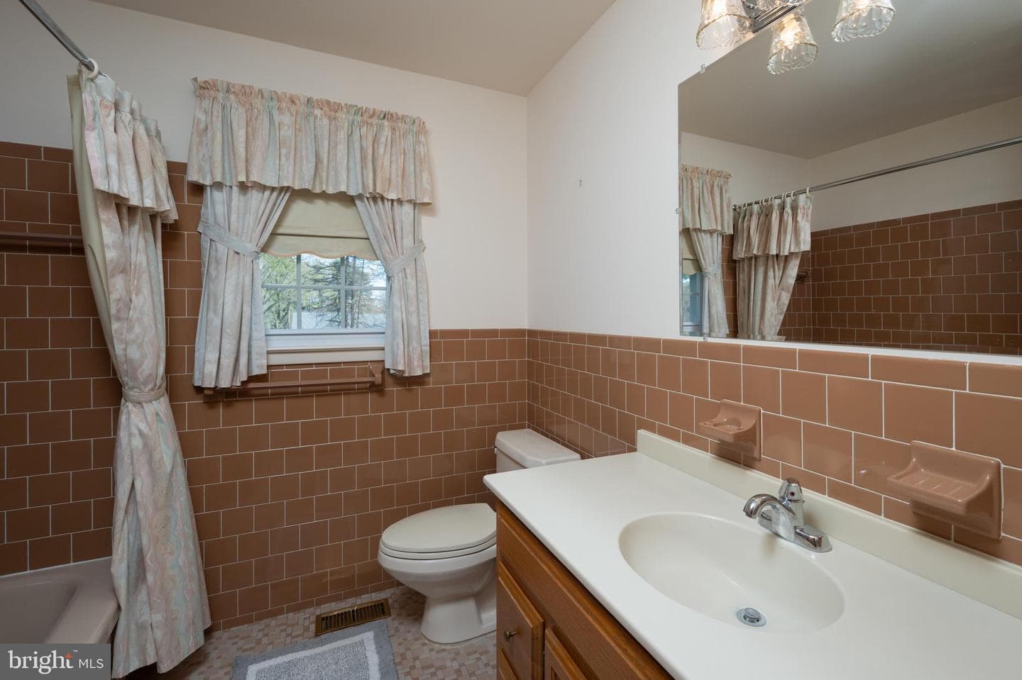 1557 Tralee Drive photo 23